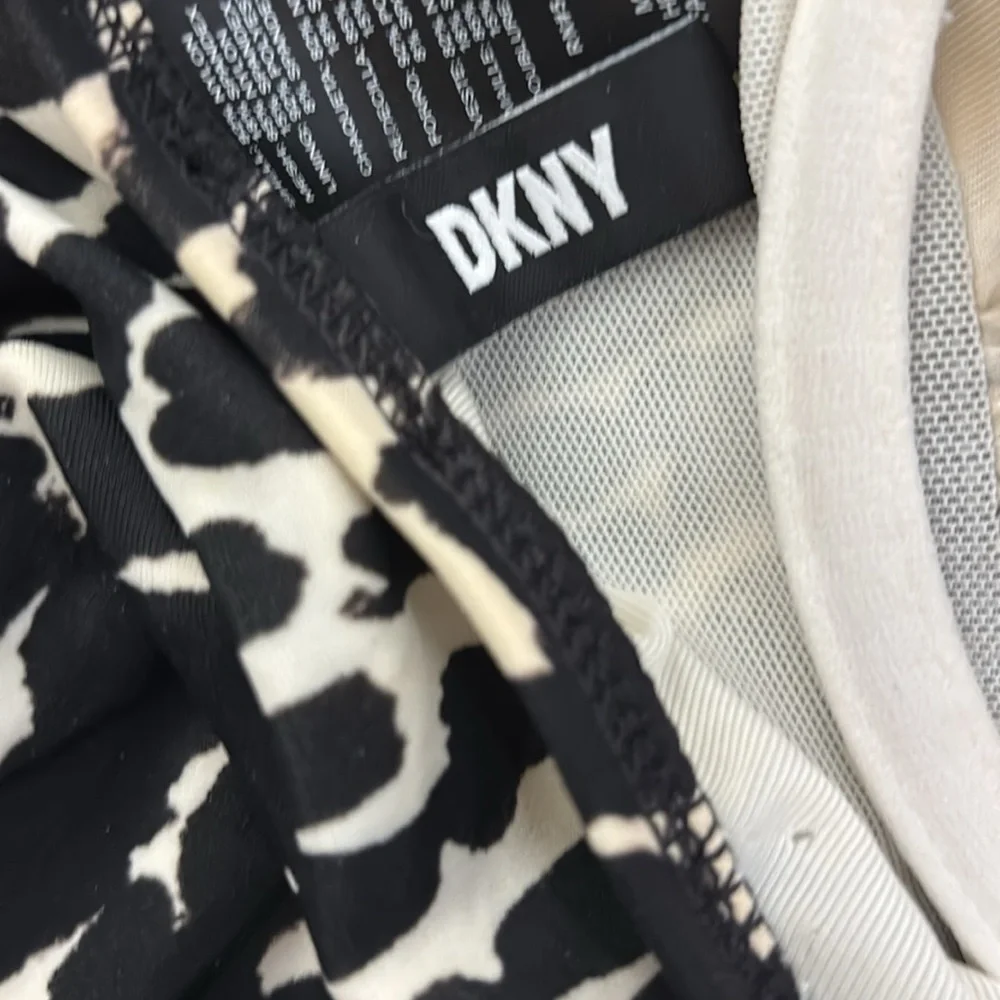 DKNY Animal Print Tummy Control Ruffled V-Neck One-Piece Swimsuit - Picture 10 of 12
